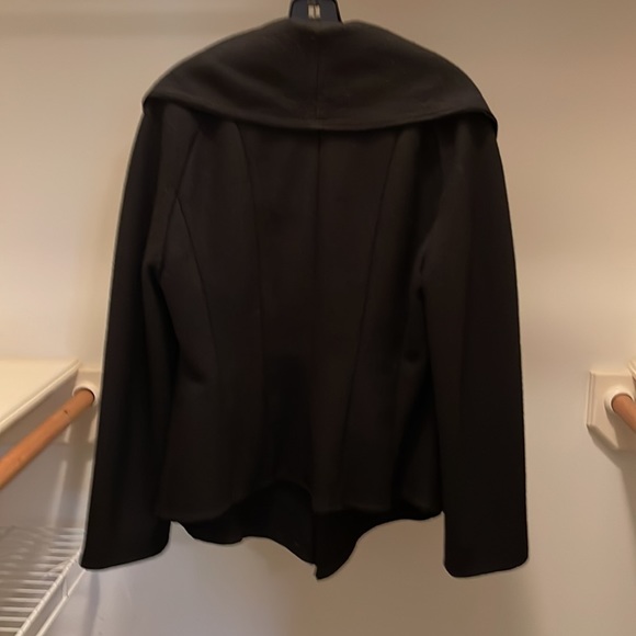 Cole Haan Black Toggle Coat - Size 8 - Good Condition - Picture 5 of 5